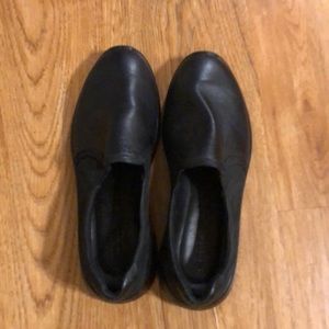 Moving sale! MUST Go Today! Ecco shoes